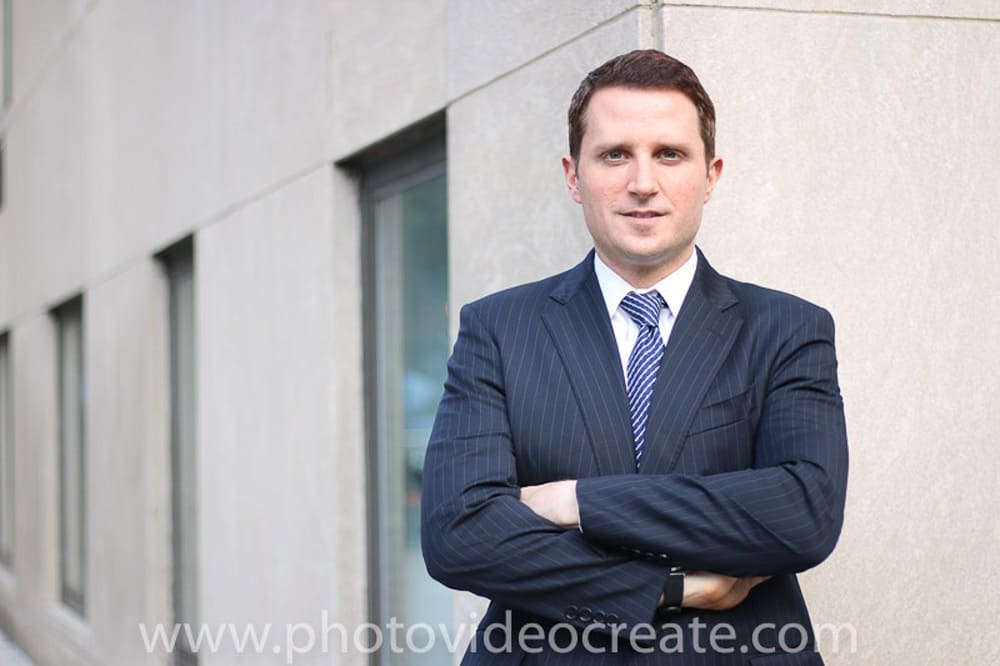 Headshot Photographer Miami 7 miami headshot photographer studio Brickell linkedin profile 30