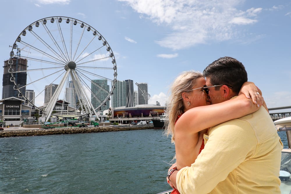 Miami proposal photographer propose engagement yacht boat SMALL 7