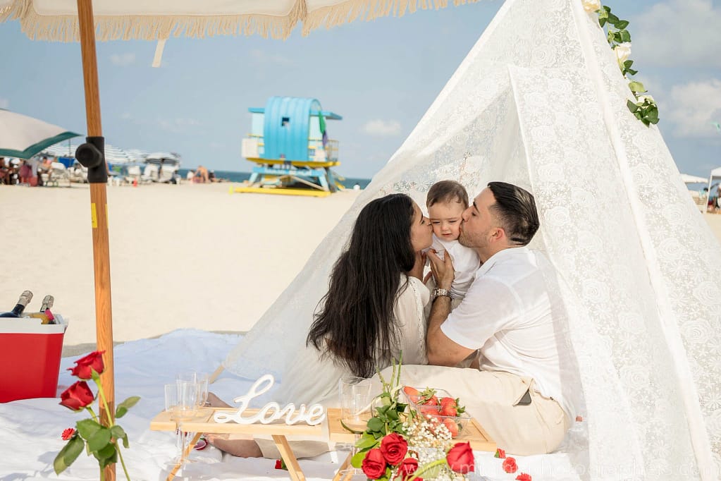 Female Photographer Miami 20 Miami photographer beach picnic mother day 64
