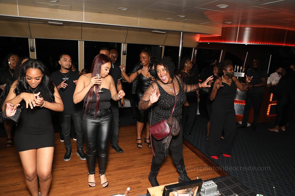 miami yacht birthday party photographer 41