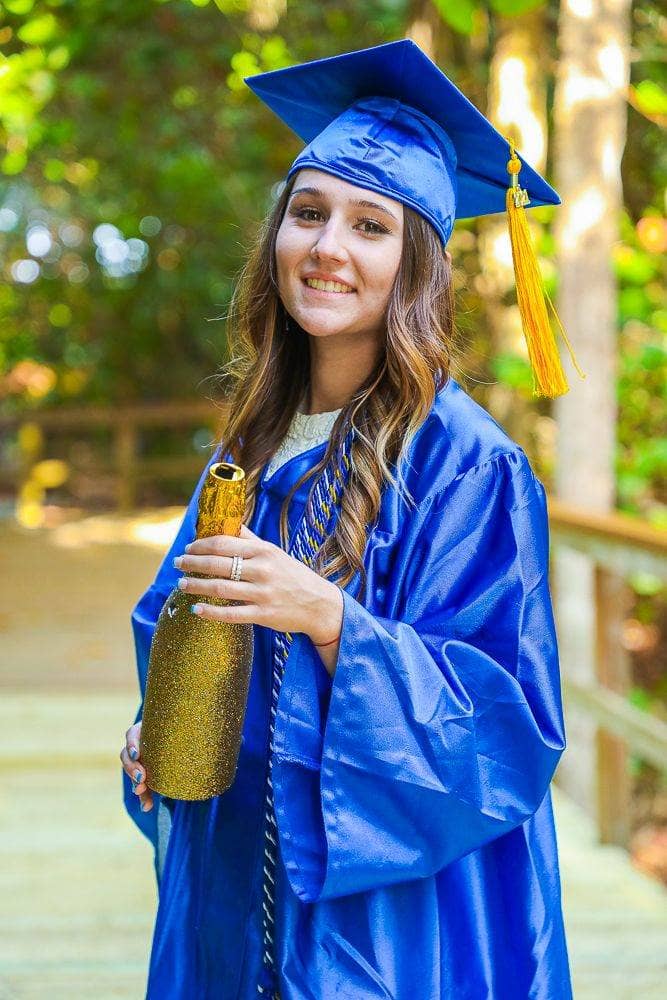 9 Creative Graduation Photoshoot Ideas 2024 For Memorable Day 14 Graduation photographer Miami