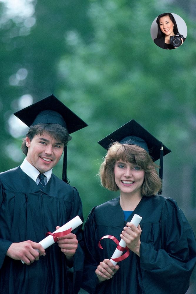 9 Creative Graduation Photoshoot Ideas 2024 For Memorable Day 18 Graduation photoshoot with friends